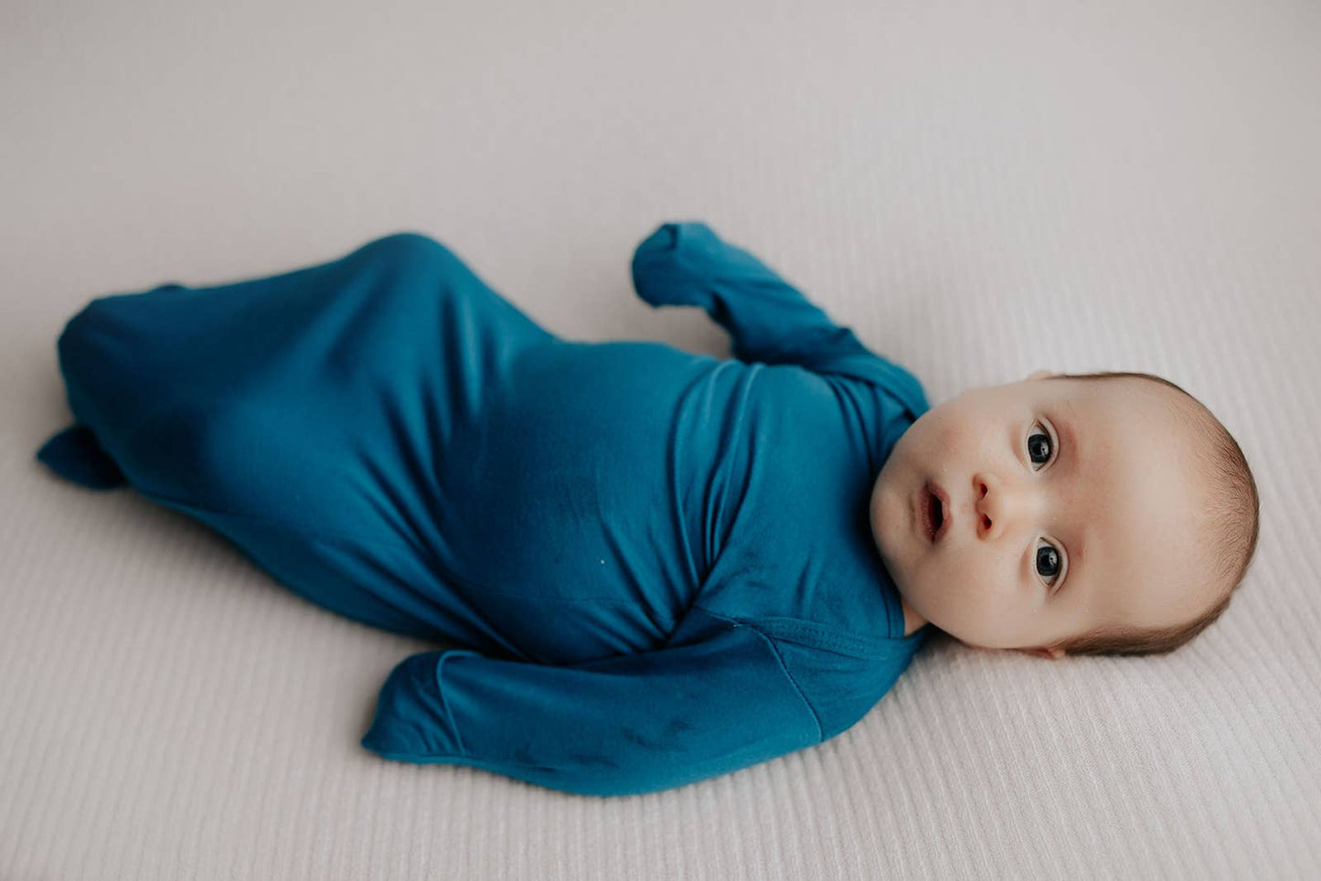 Three Little Tots - Blue Knotted Gown: Gown & Hat