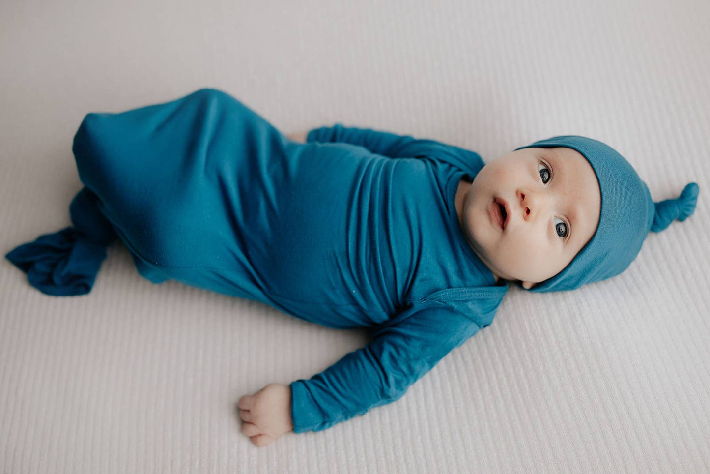 Three Little Tots - Blue Knotted Gown: Gown & Hat