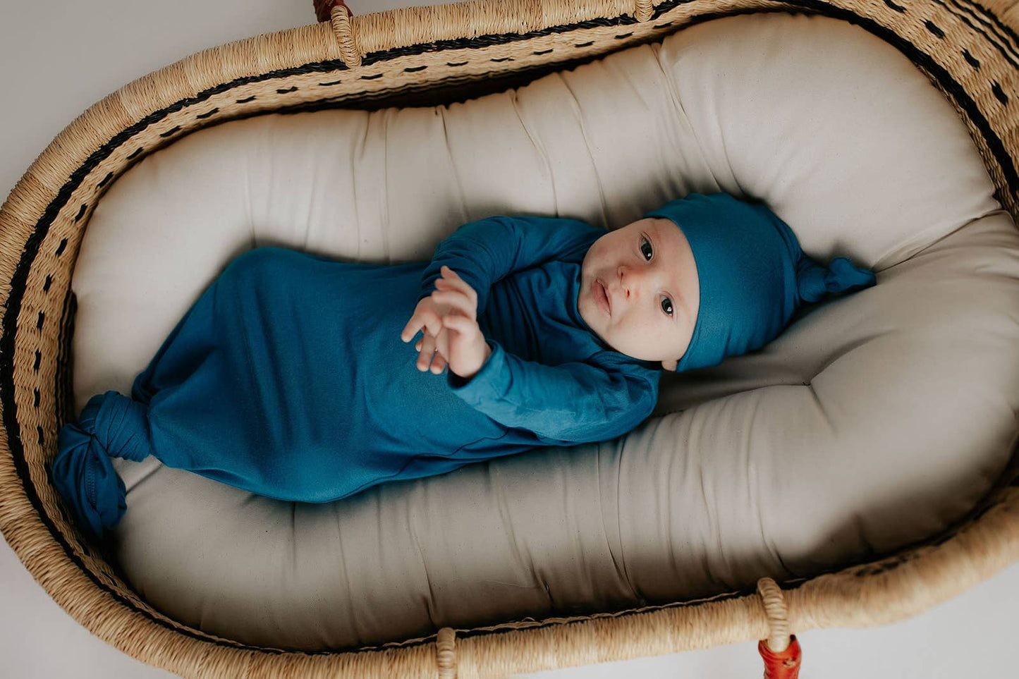 Three Little Tots - Blue Knotted Gown: Gown & Hat