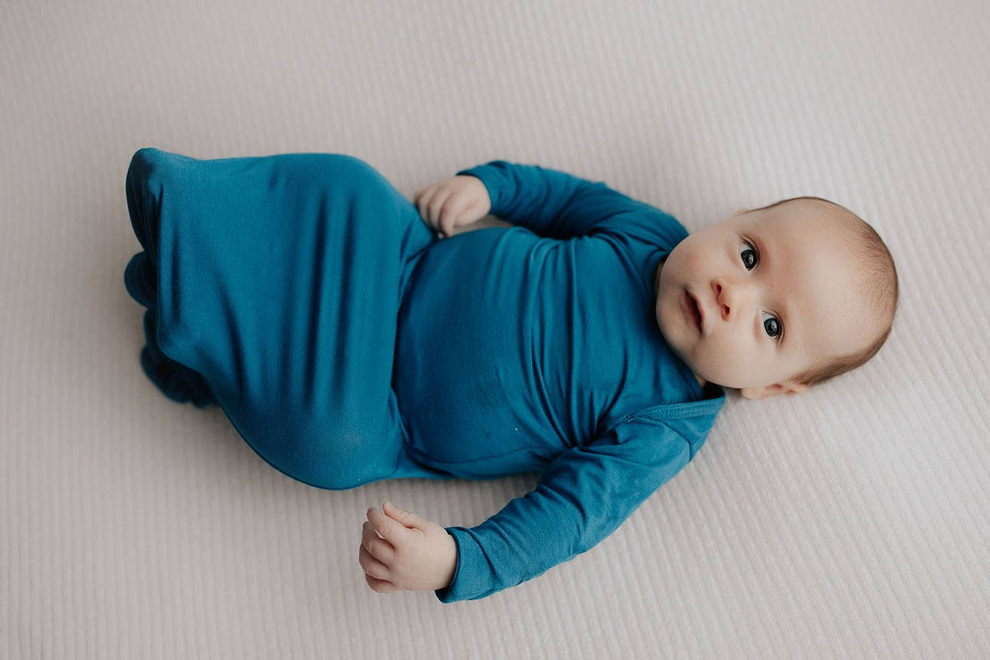 Three Little Tots - Blue Knotted Gown: Gown & Hat