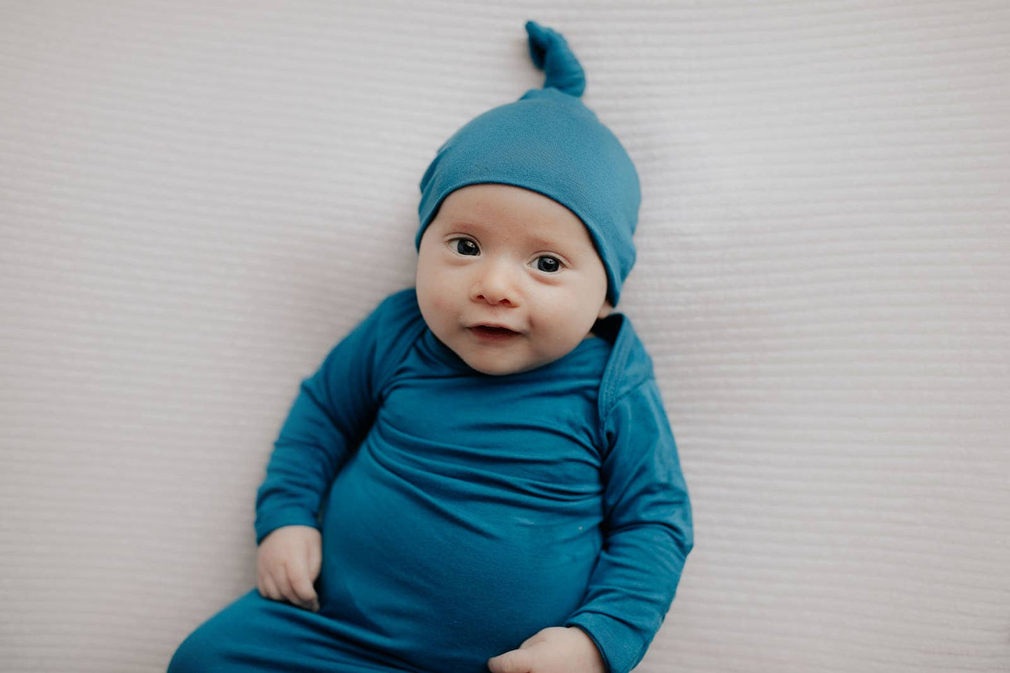 Three Little Tots - Blue Knotted Gown: Gown & Hat