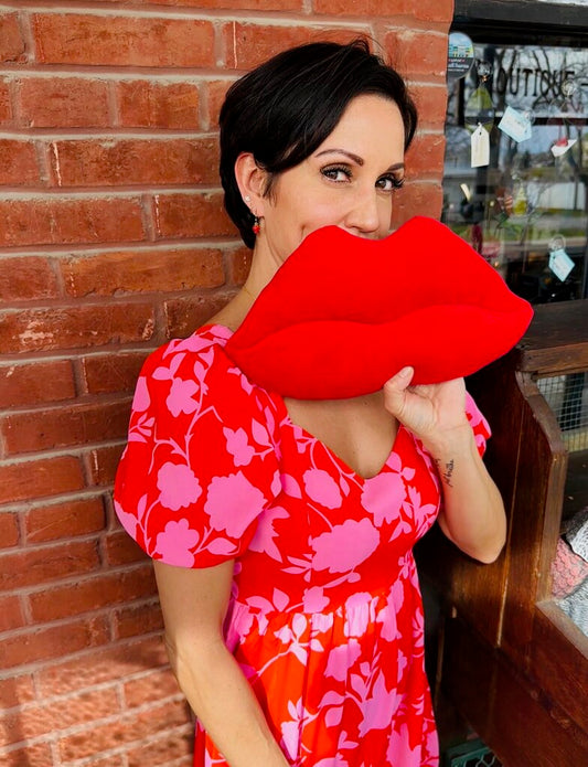 Lips Pillow- Red
