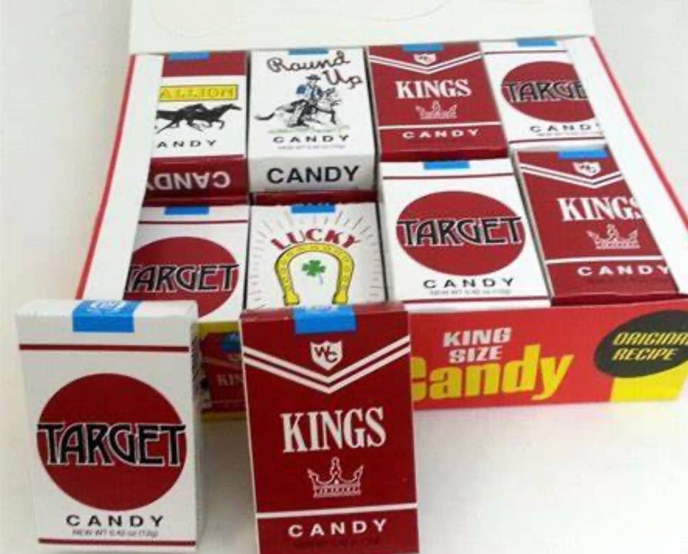 O'Shea's Candies Sweet Shop - Nostalgic Old Fashioned Candy Cigarette 🚬 24CT Display Box